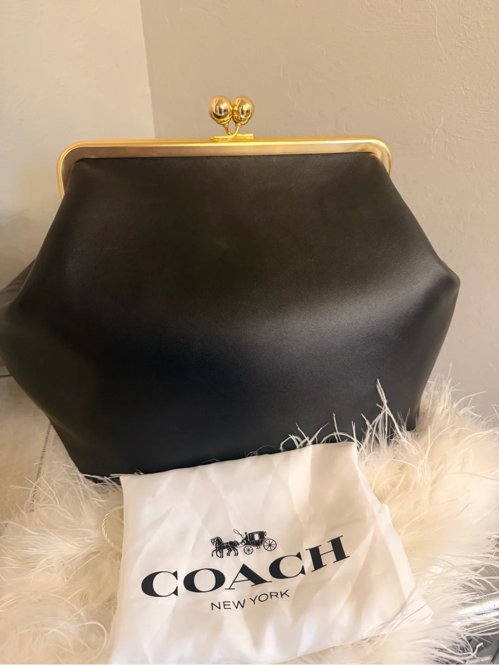 Large Oversized Kisslock Frame Shoulder Clutch Bag - Picture 2 of 9